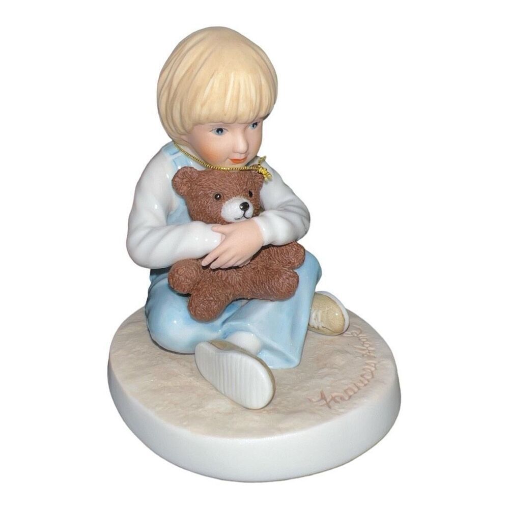 Bear Hug From A Child’s World Figurine By Frances Hook Porcelain 1981 Vintage
